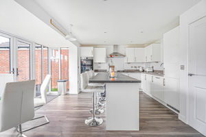 Kitchen/diner- click for photo gallery